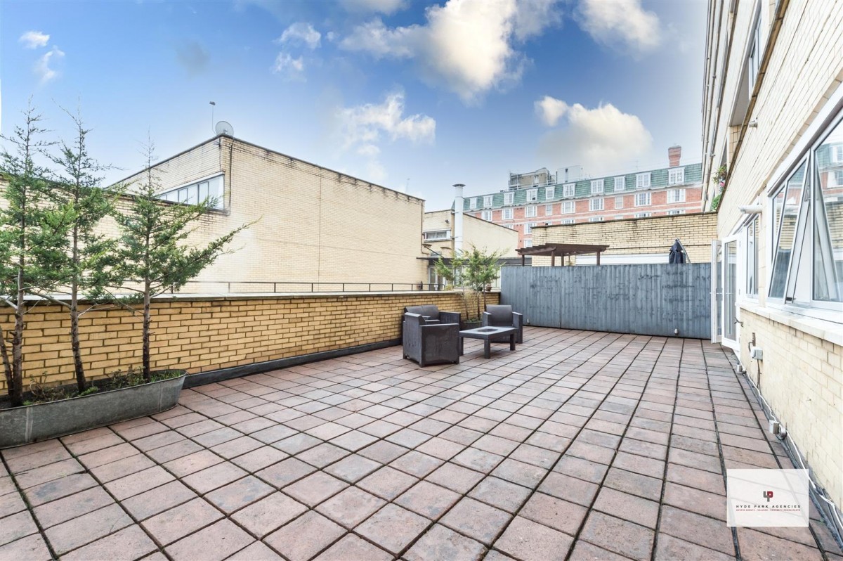 The Colonnades, Porchester Terrace, London