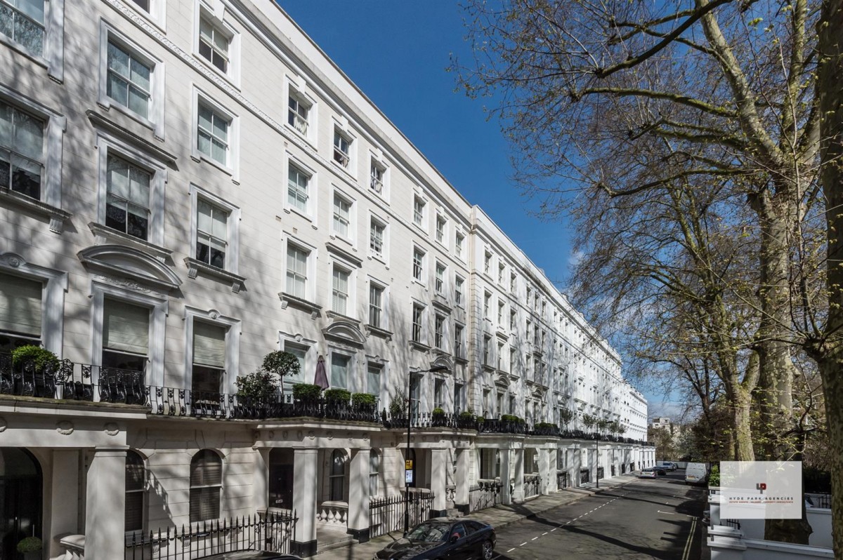 Flat 16 Astor House27 Craven Hill GardensLondon