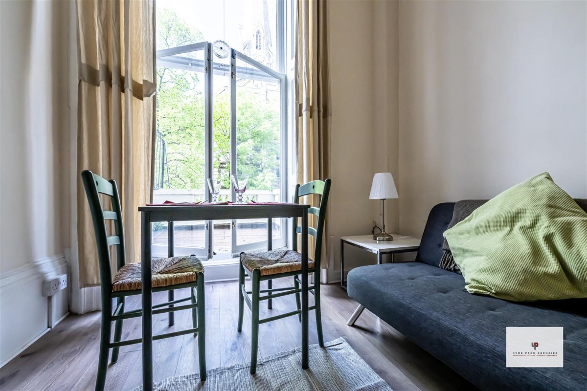 Flat 14, 27 Lancaster Gate, London