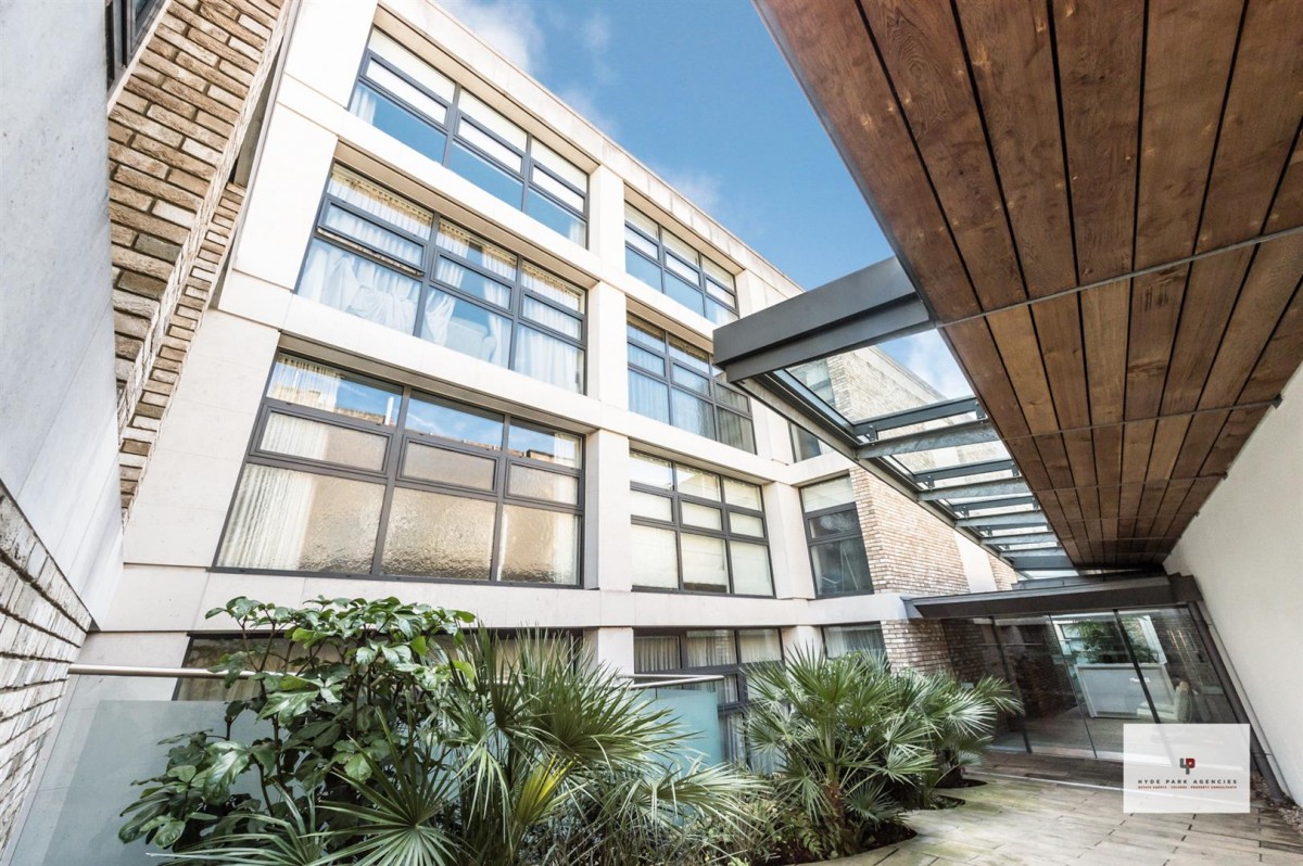 Flat 13 Meritas Court,10 Salem Road,London