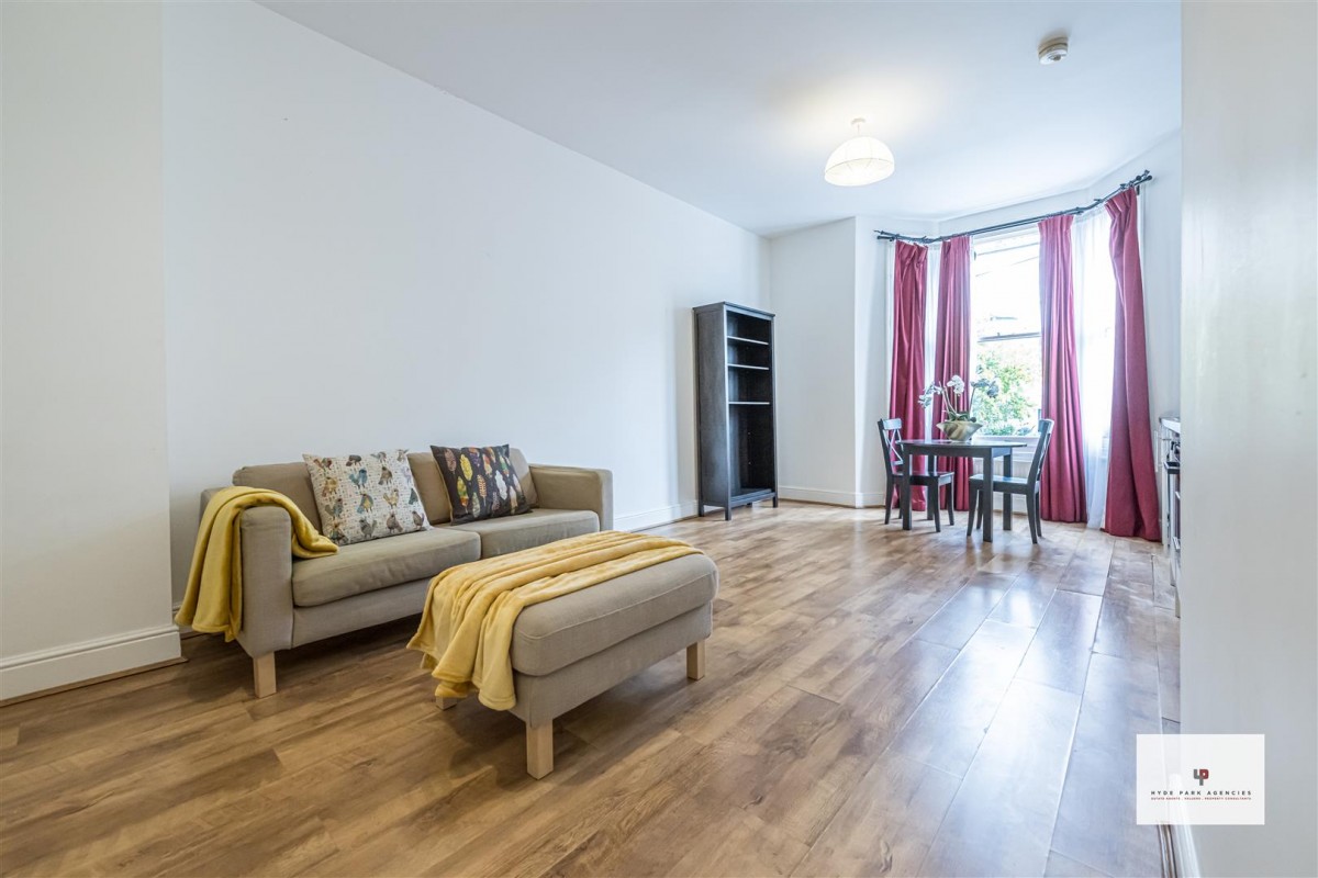 Raised Grd Fl Flat, Bravington Road, W9