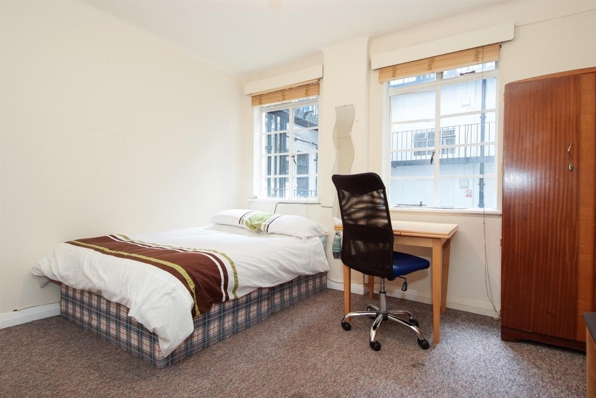 Flat 91 Hatherley CourtHatherley GroveLondon