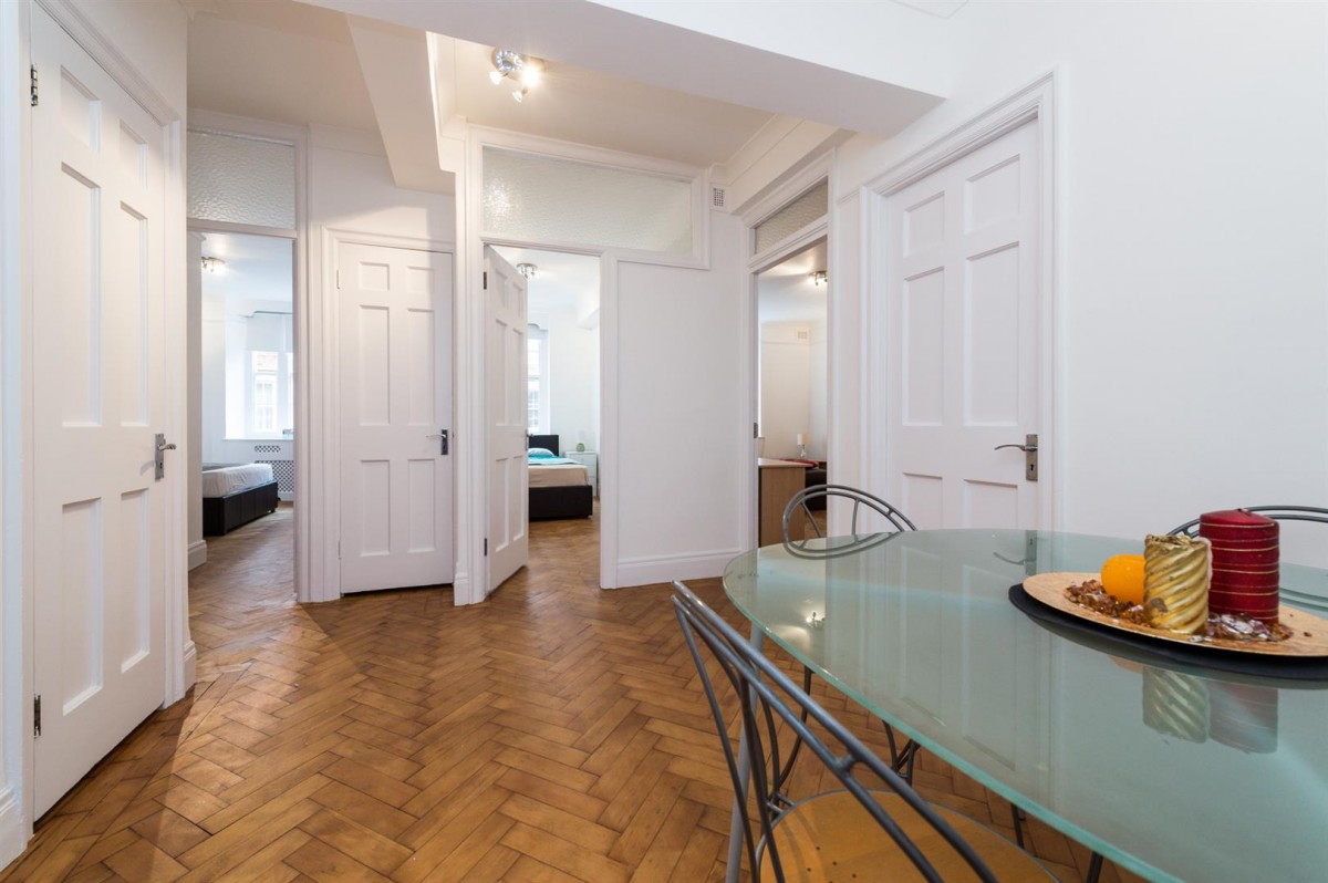 Flat 67 Ralph Court, Queensway, London
