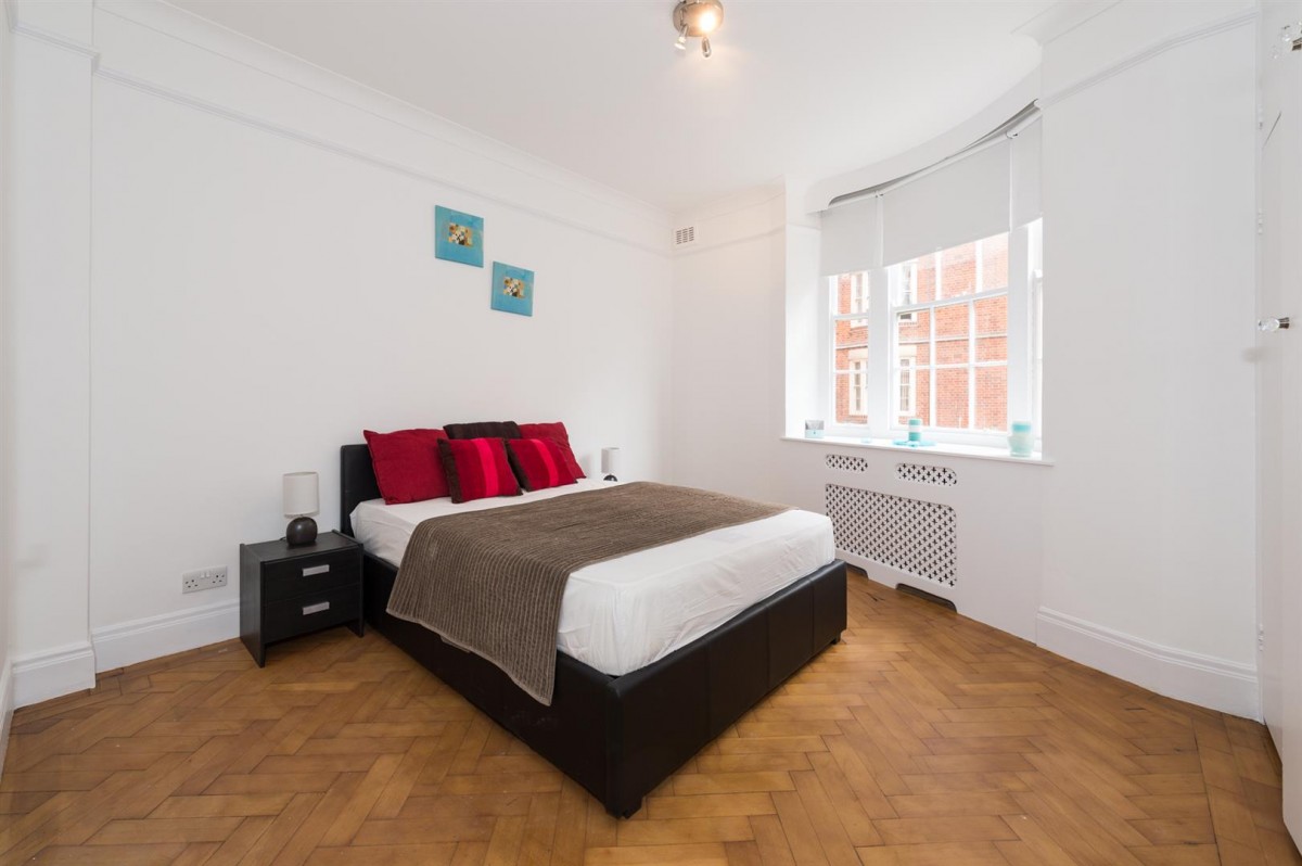 Flat 67 Ralph Court, Queensway, London