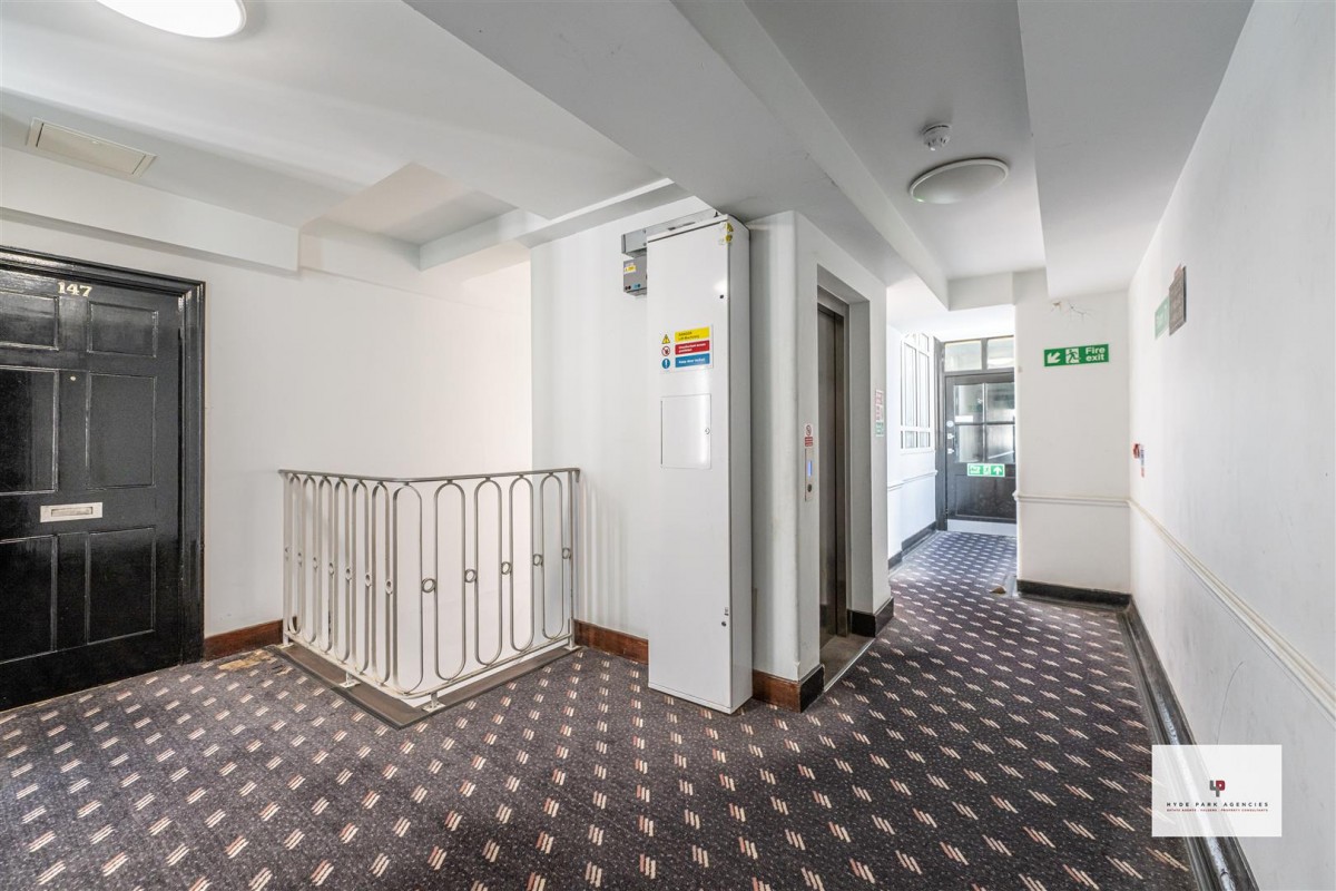Room 1, Ralph Court Queensway, London
